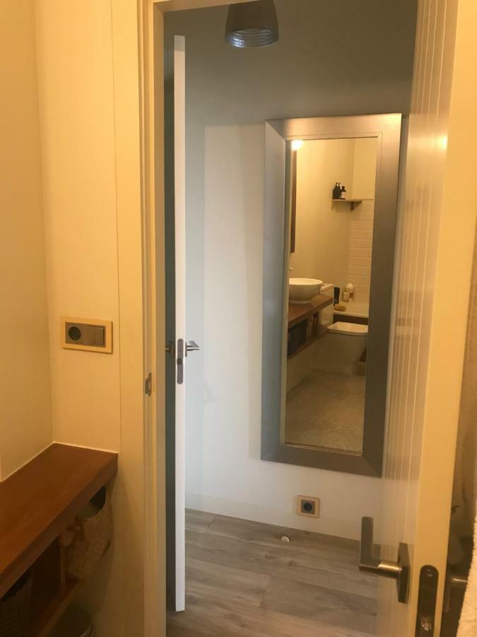 הוילה Preciosa Casa En El Casco Historico De באיונה מראה חיצוני תמונה